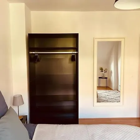 דירה Gemutliche & Komplett Ausgestattete Residenz